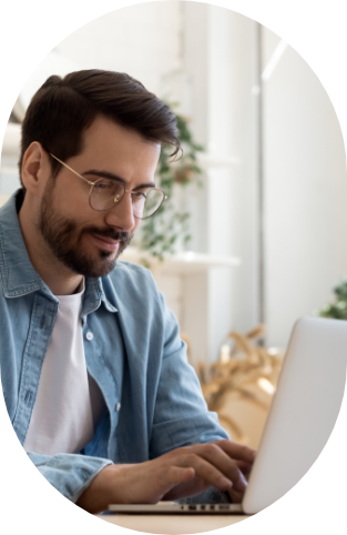 front of an Mobile Klinik location